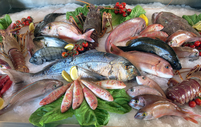Новость - События - Вся таблица Менделеева: на стихийных рынках начали продавать опасную рыбу