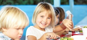 Ні в чому собі не відмовляй: хто з львівських школярів може обідати безкоштовно