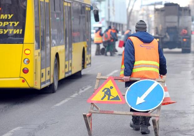 Новость - События - Закатают рукава: в КГГА рассказали, какие улицы и дороги отремонтируют в 2019 году