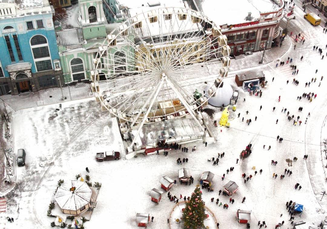 Колесо обозрения уберут перед началом реконструкции Контрактовой площади. Фото: instagram.com/vladgritsenko