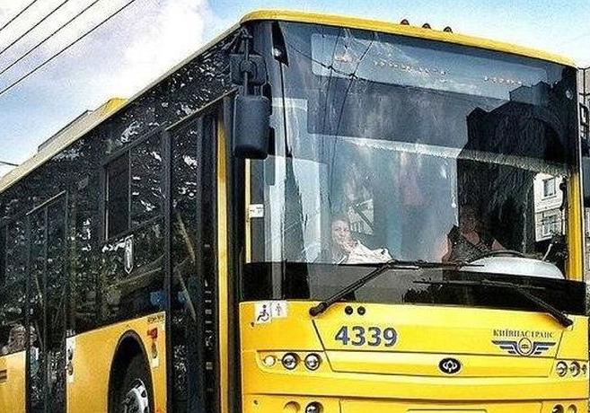 В Киеве из-за ярмарок троллейбус №34 поменяет свой маршрут 