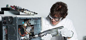 Не попадись: в Харькове под видом компьютерных мастеров орудуют мошенники