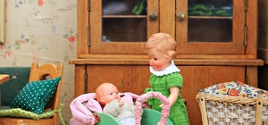 Киевсовет обязали сделать места для колясок в поликлиниках трех районов