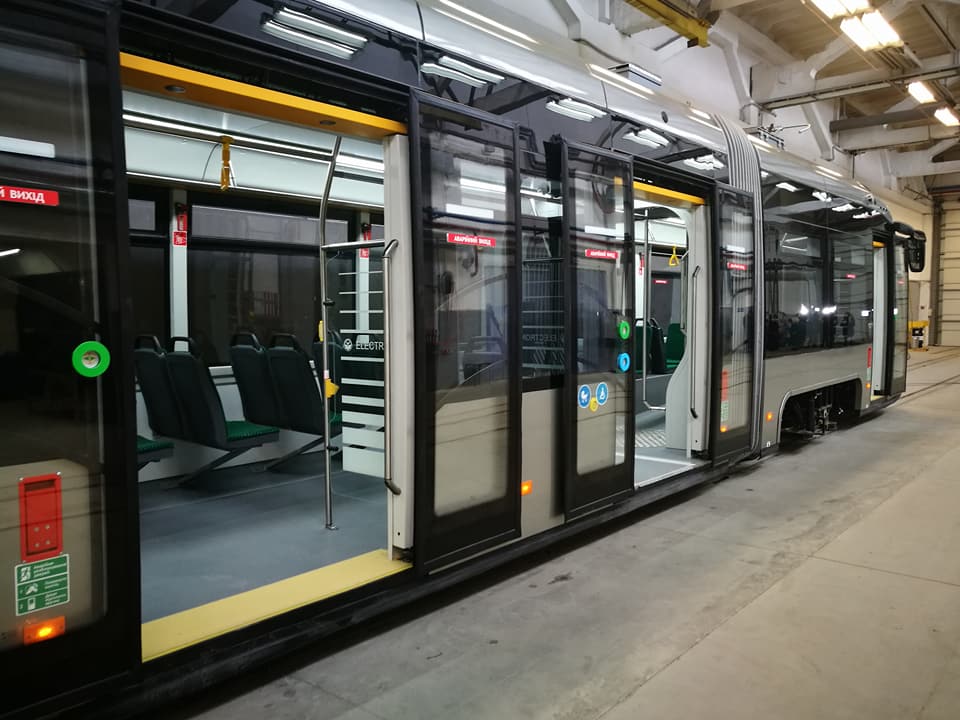 Новость - Транспорт и инфраструктура - Прокатишься на новеньком: львовская компания поставит в Киев трамваи "Электрон"