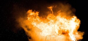 В Киеве ночью горел Демеевский рынок