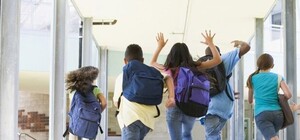 Ученикам на радость: в столичных школах продлят весенние каникулы