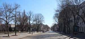 Остатки конфетти и тишина: как выглядит Одесса после Юморины