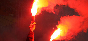 Відео: п'яні фанати 