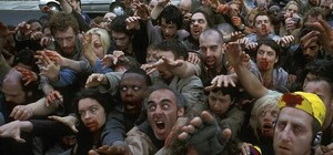 В столичных РГА выстроились огромные очереди избирателей. За чем стоят