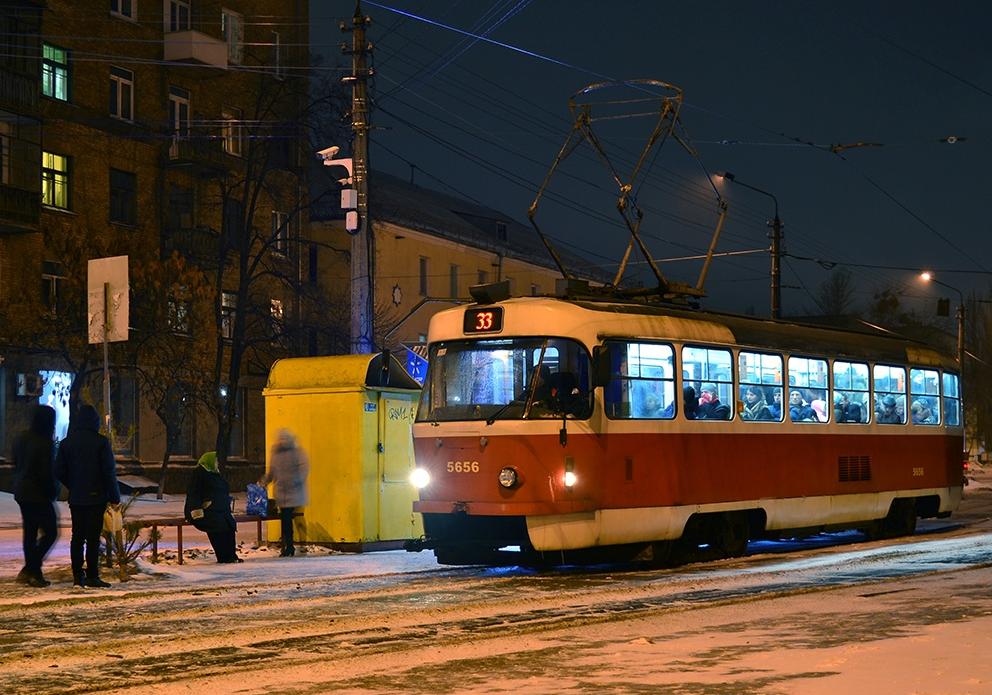 Ночью 18 апреля на трамваи №28 и №33 сменят маршрут / Yurko Slyusar