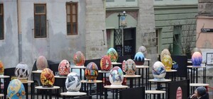 Не пропусти: львів’ян кличуть на фестиваль величезних писанок