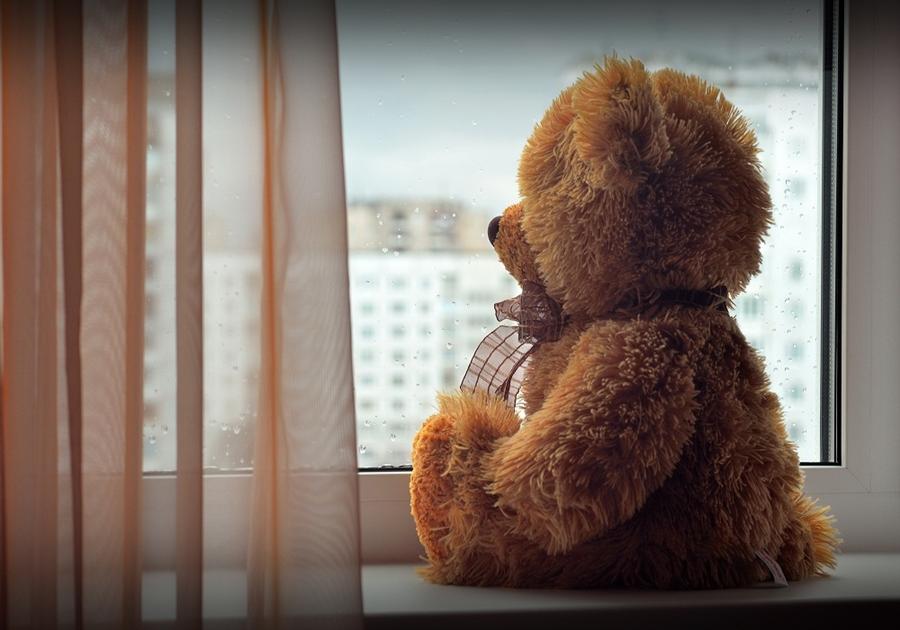 Новость - События - На Березняках двухлетняя девочка несколько дней жила в квартире с умершими родителями