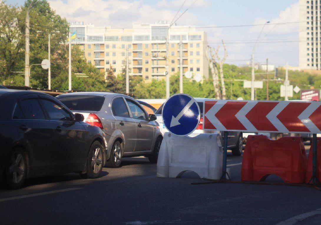 На Виноградаре временно ограничат движение на одной из улиц. Фото: Валерия Кушнир
