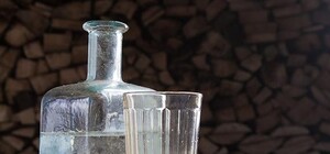 Подпольный алкоголь: в Запорожской области изъяли 2 тысячи литров спирта