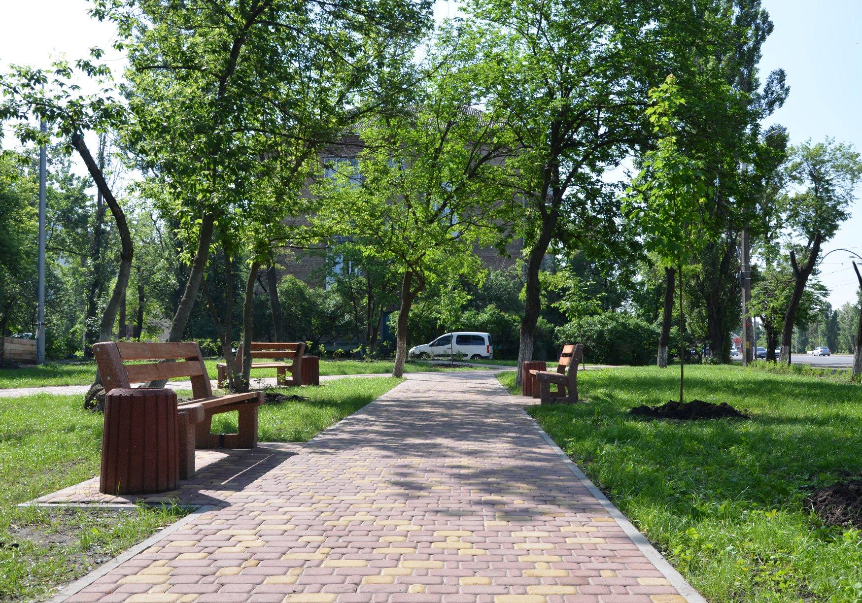 В Днепровском районе появился новый парк. Фото: Киевзеленбуд
