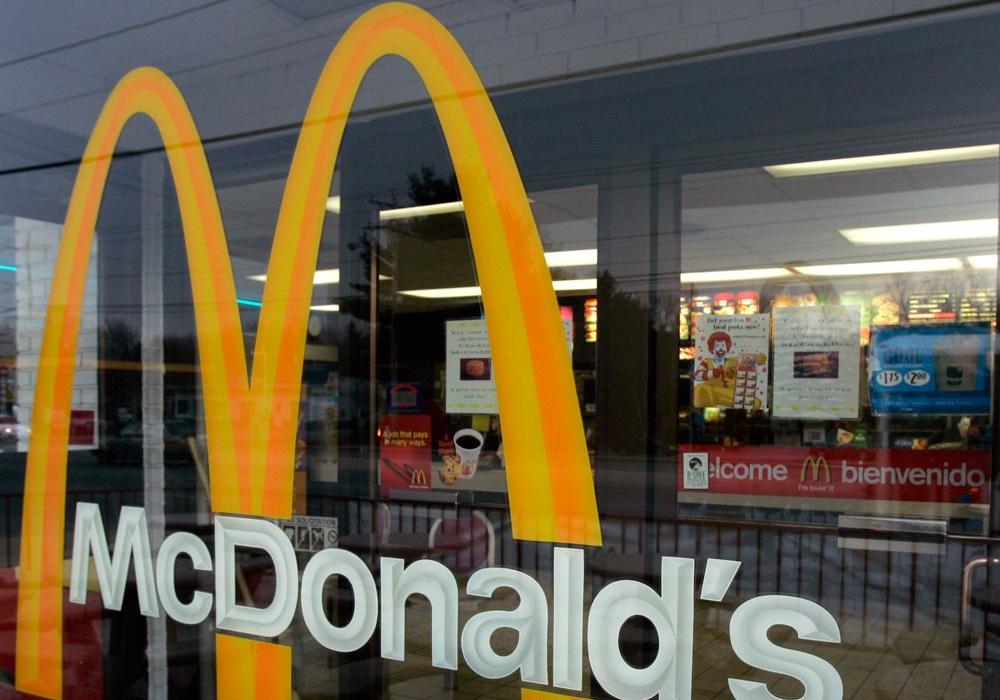Почему по Киеву закрыты все рестораны McDonalds. Фото: Газета 2000