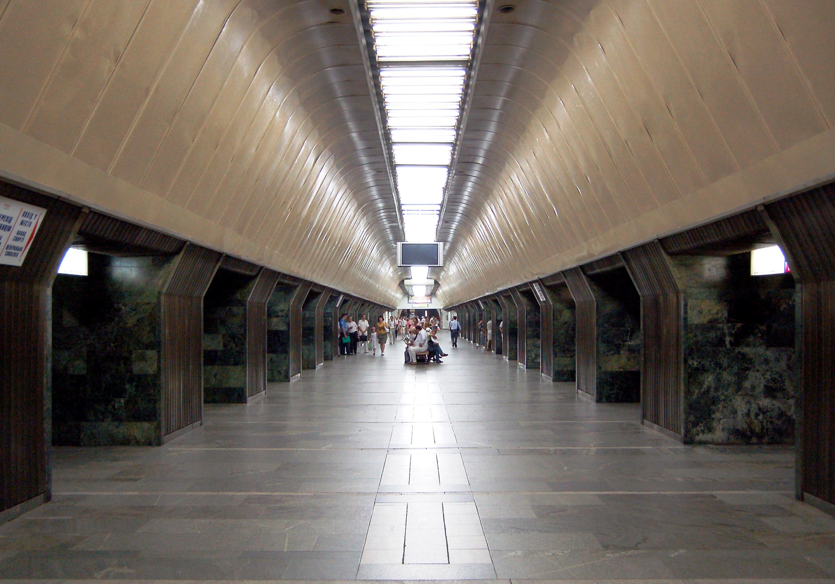 В Киеве изменят работу станции метро "Дворец спорта", "Площадь Льва Толстого" и "Театральная"