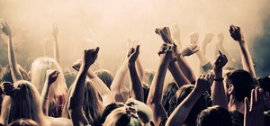 В пятницу вечером: Зе!команда и 