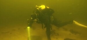 Репортаж со дна: запорожский дайвер снял видео о погружении в Днепр
