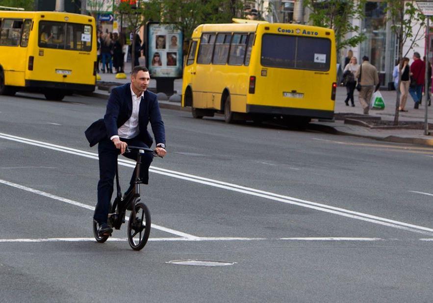 Новость - События - Крути педали: в Киеве появится велодорожка с Почтовой площади  до моста Патона