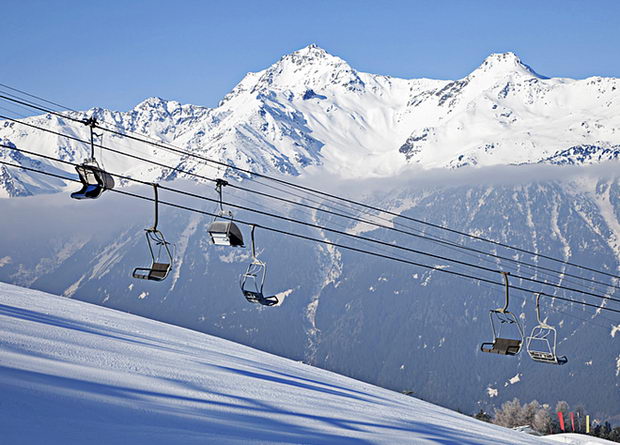 Новость - События - Планируй отпуск: SkyUp запускает новый рейс на горнолыжный курорт в Италии