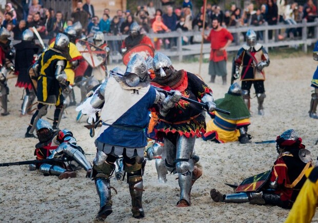 Афиша - Фестивали - Чемпионат мира по средневековому бою