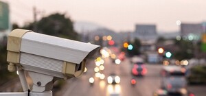 Город под присмотром: в Запорожье продолжают устанавливать камеры видеонаблюдения