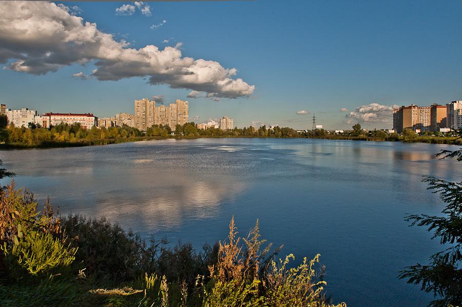 Новость - События - Наведут порядок: Лебединое озеро в столице очистят и обогатят кислородом