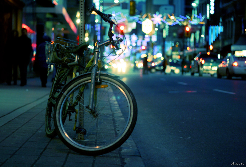 Новость - События - Следи за дорогой: на Троещине установили фонари вдоль велодорожки