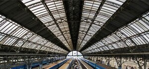 Для зручності туристів: на львівському вокзалі відкриють пункт митного контролю