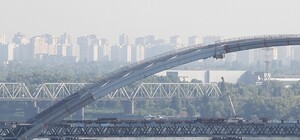 Зацени: как проходит строительство заезда на Подольский мост на правом берегу