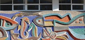 У Львові відновлюють мозаїку з магазину 