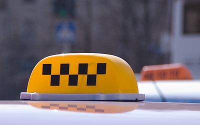 С такси с приходом зимы в Киеве туго.
Фото с сайта zagadki.pp.ru
