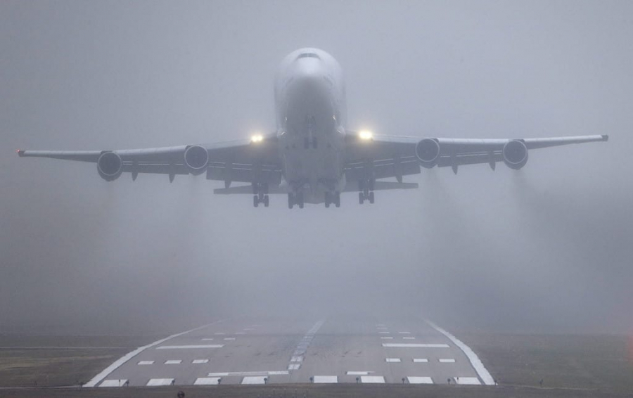 Новость - События - Будь в курсе: из-за плотного тумана задерживают авиарейсы
