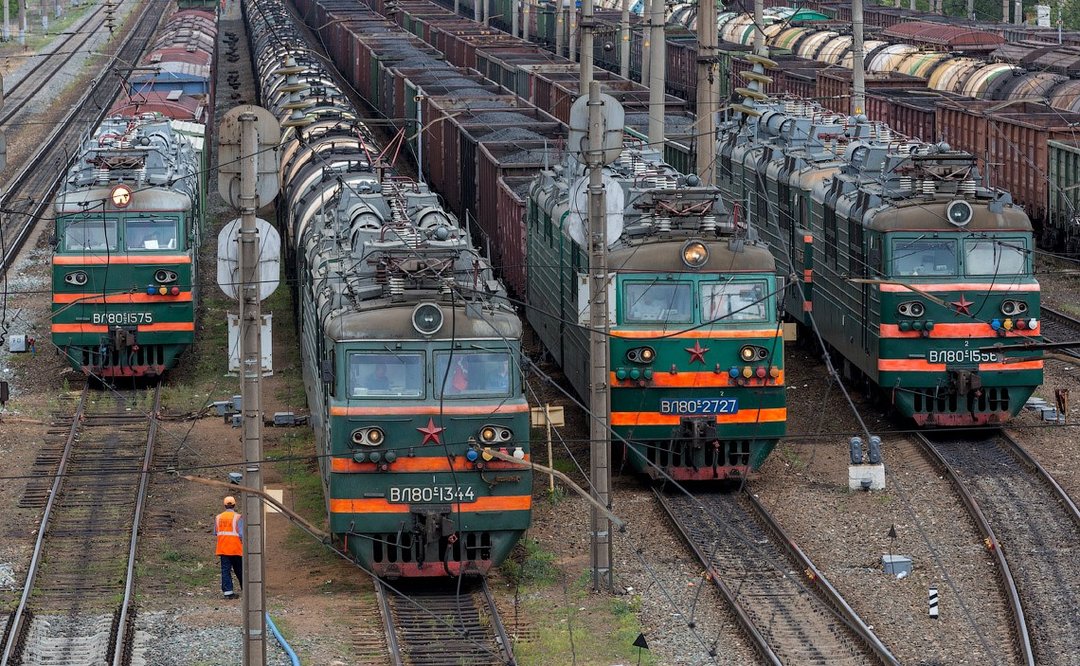 Новость - События - Лез по вагону: под Киевом на ж/д вокзале пострадал подросток