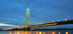 Может устать: 