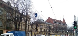 Дивись схему: на перехресті вулиць Бандери та Героїв УПА змінили правила руху