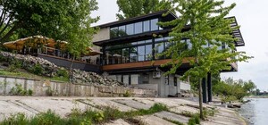 Скандал на Русановке: жители массива против ресторана, который построили вместо водокачки