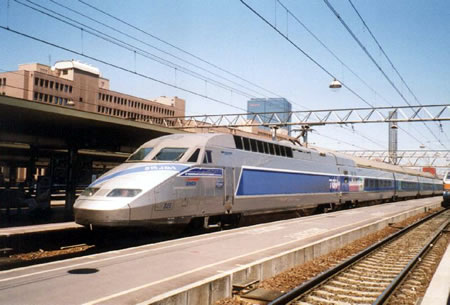 К 2012 году украинские поезда ускорятся. Фото с сайта  vkurse.ua.