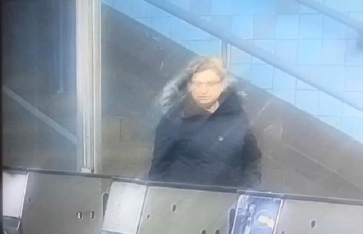 Новость - События - Нужна помощь: возле станции метро "Днепр" при странных обстоятельствах умерла женщина
