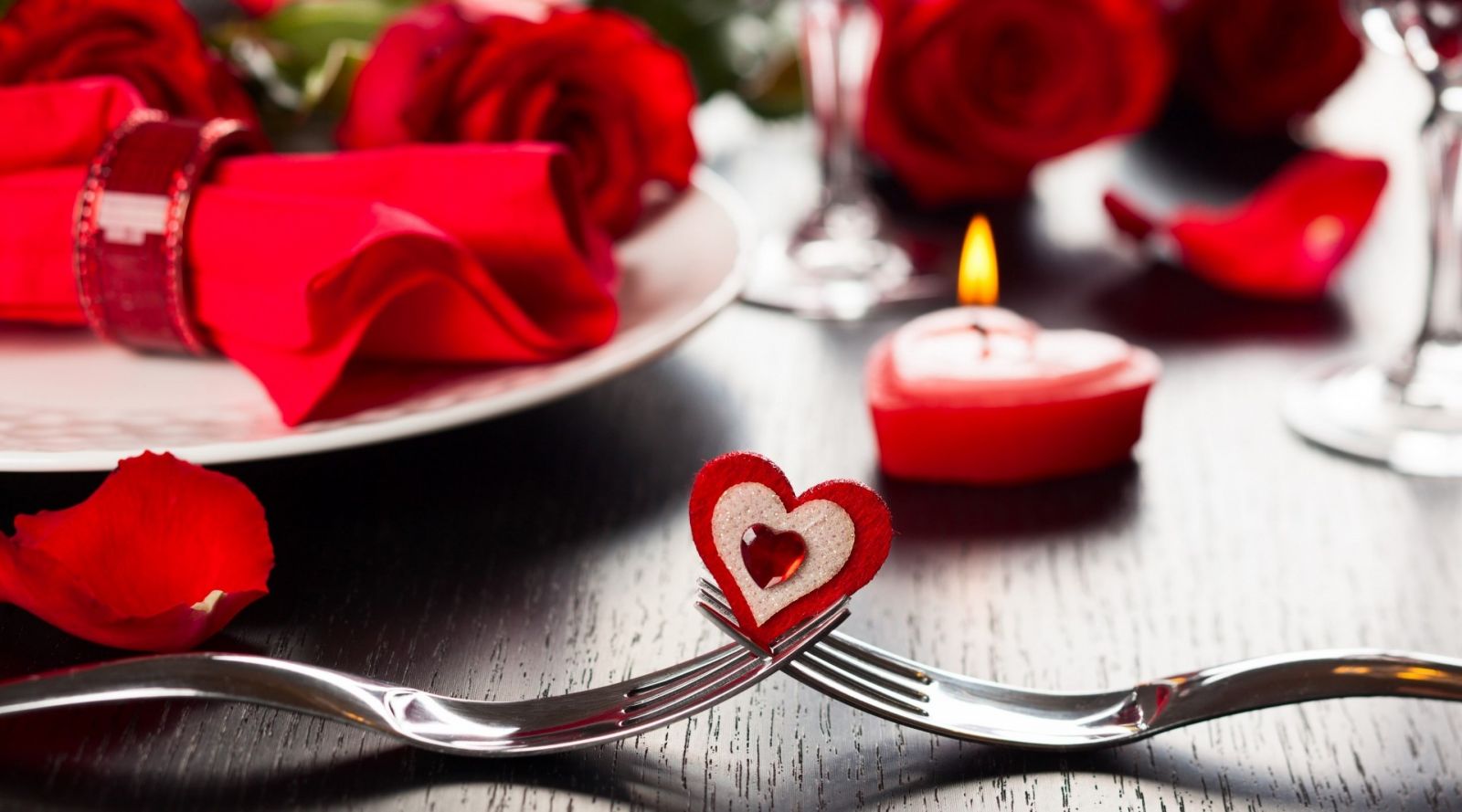 Новость - Досуг и еда - Вкусно и романтично: 10 заведений, где можно отметить 14 февраля