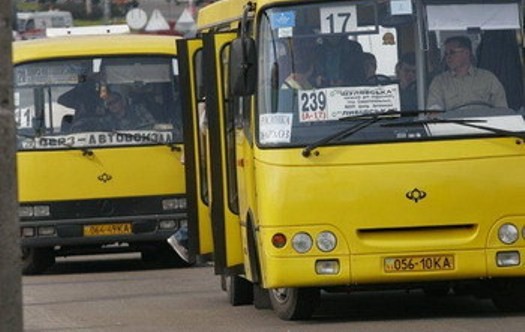 Попов: проезд в коммунальном транспорте не подорожает. Фото с сайта www.pcw.kiev.ua.