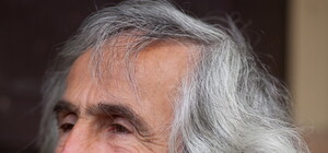 Живой символ Андреевского Валерий Винарский приглашает киевлян на свой концерт