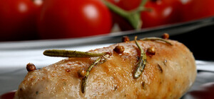 В Киеве вместо муки в хот-доги и пиццу добавляют песок!