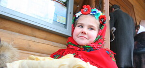 Блины, костры и горящее чучело – прощаемся с зимой во время удалой Масленицы