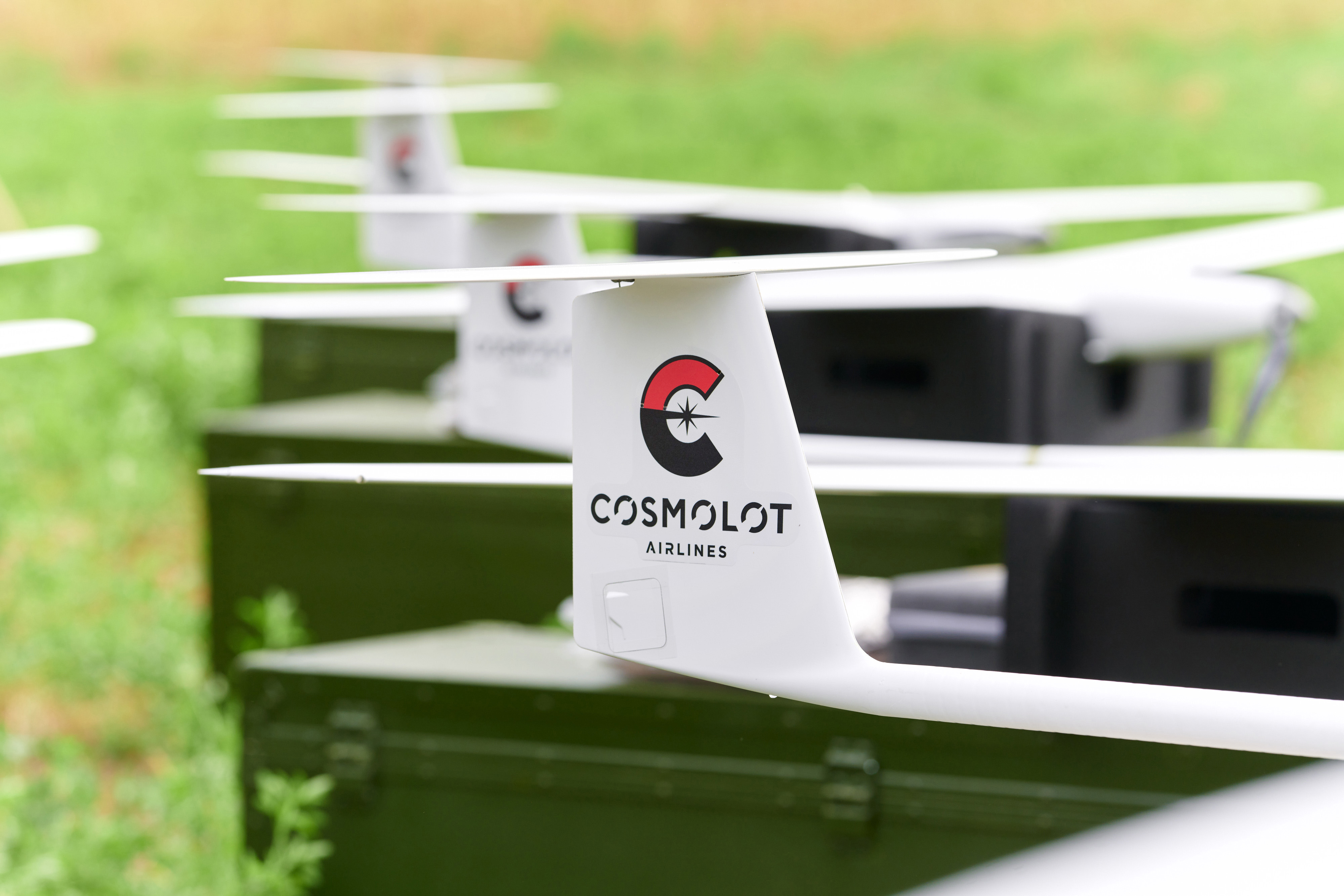 Перші БПЛА від Cosmolot Airlines вже ефективно працюють на фронті фото 1