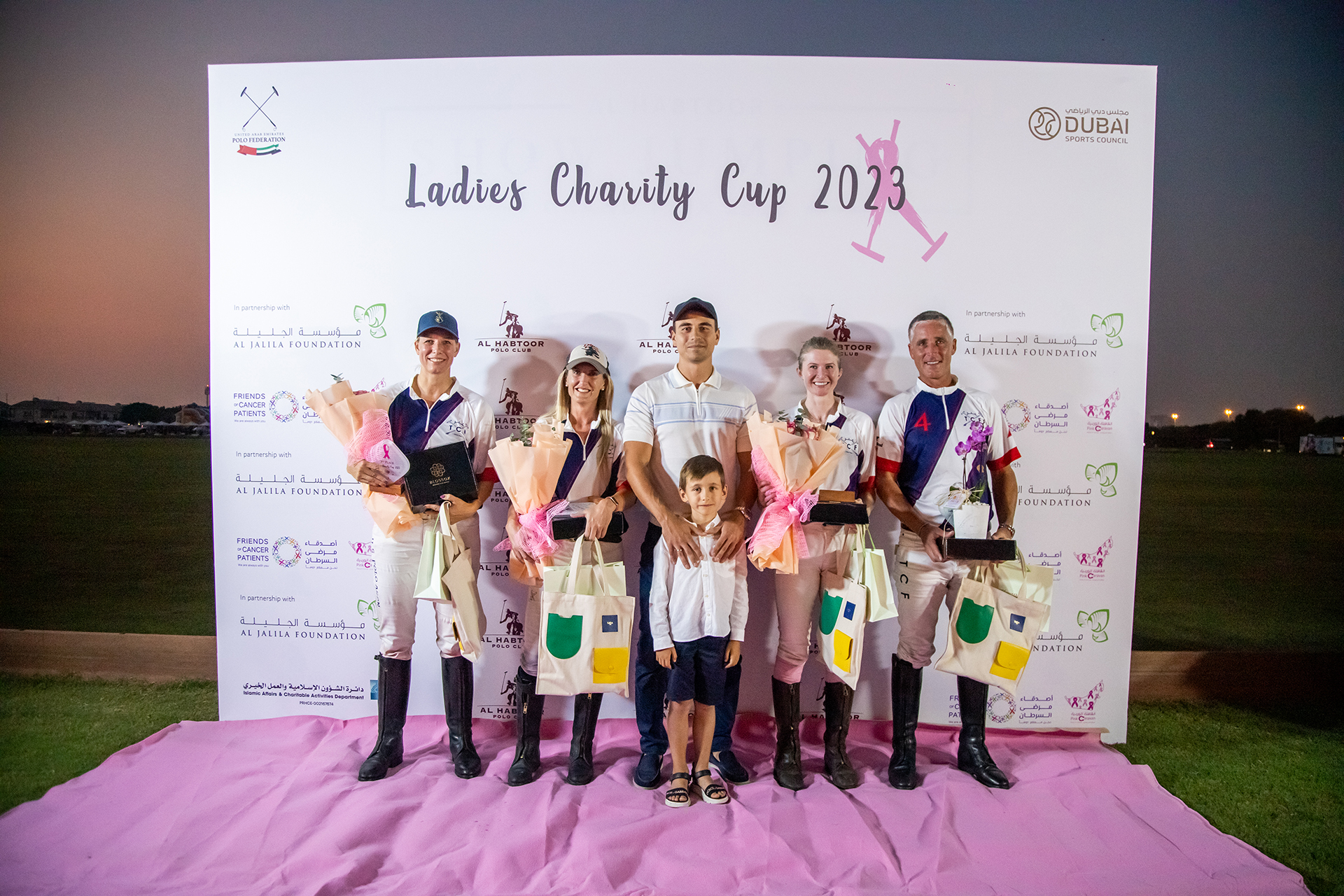 Відгуки клієнтів надихають на створення розкішних прикрас