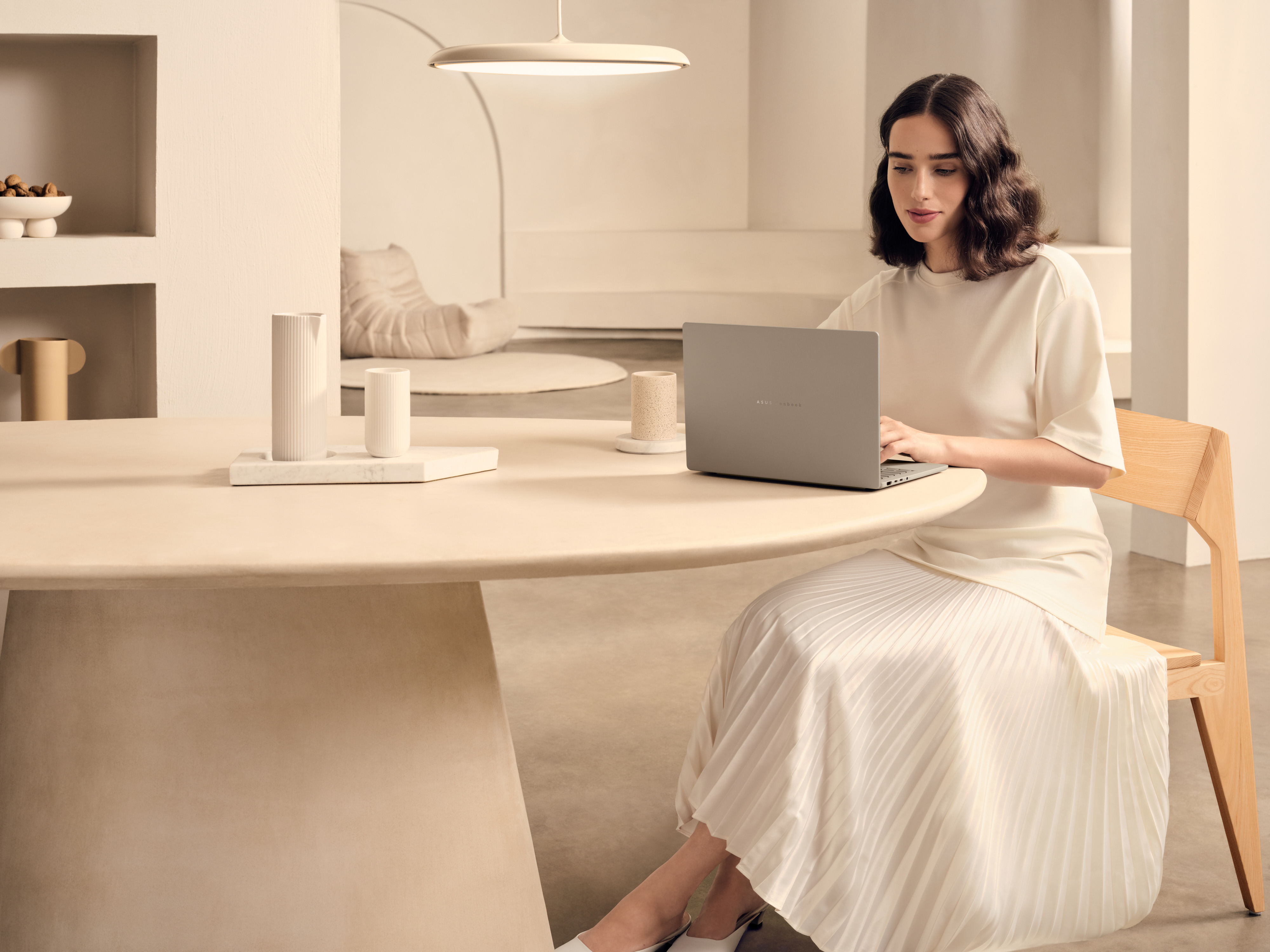 Вершина эстетики и технологичности с Ceraluminum: ASUS задала новый стандарт в мире ноутбуков с Zenbook A14 фото 2 1