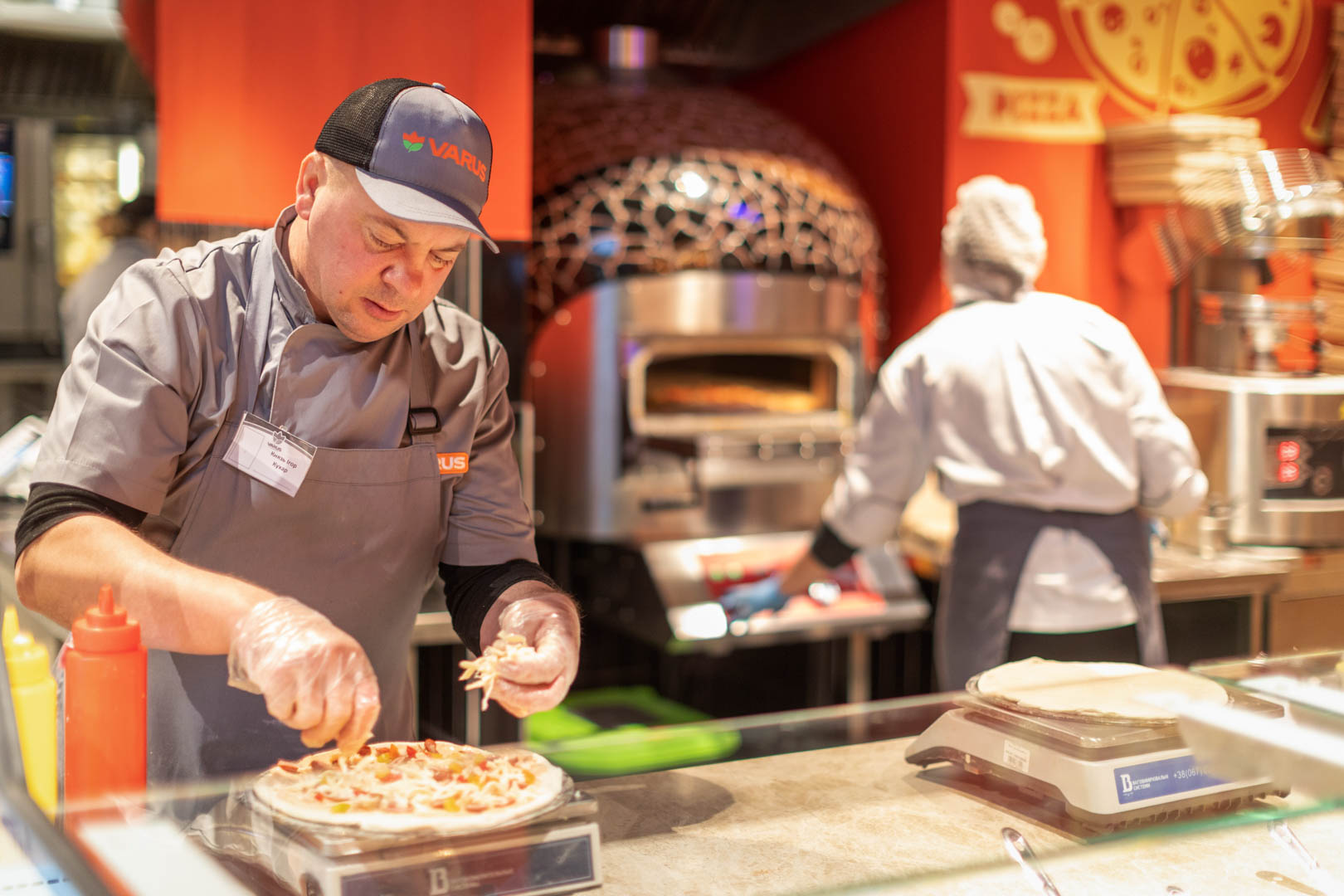 Піци готують самостійно у VARUS