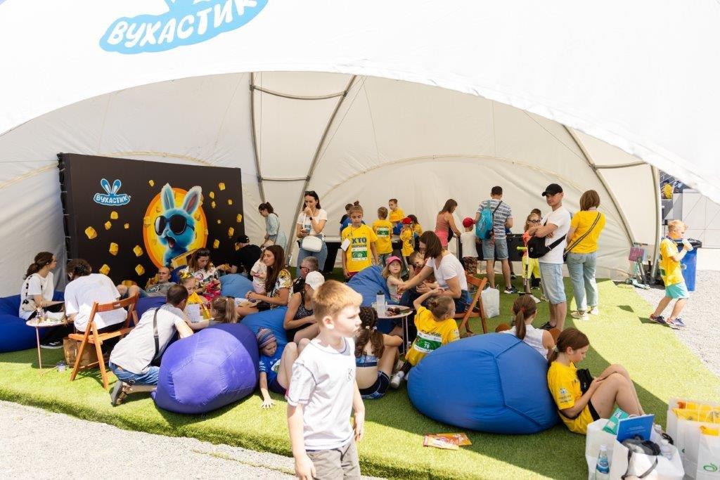 "Хто перший": масштабні спортивні змагання за підтримки КМДА та ТМ Вухастик відбулися до Дня захисту дітей у Києві фото 7 6